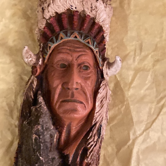 Native American decor - Picture 3 of 5